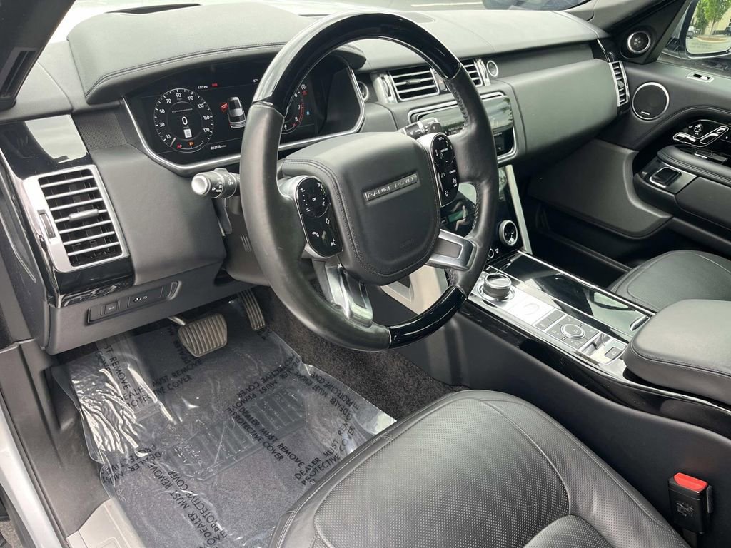 Used 2018 Land Rover Range Rover Supercharged AWD/4WD image 11