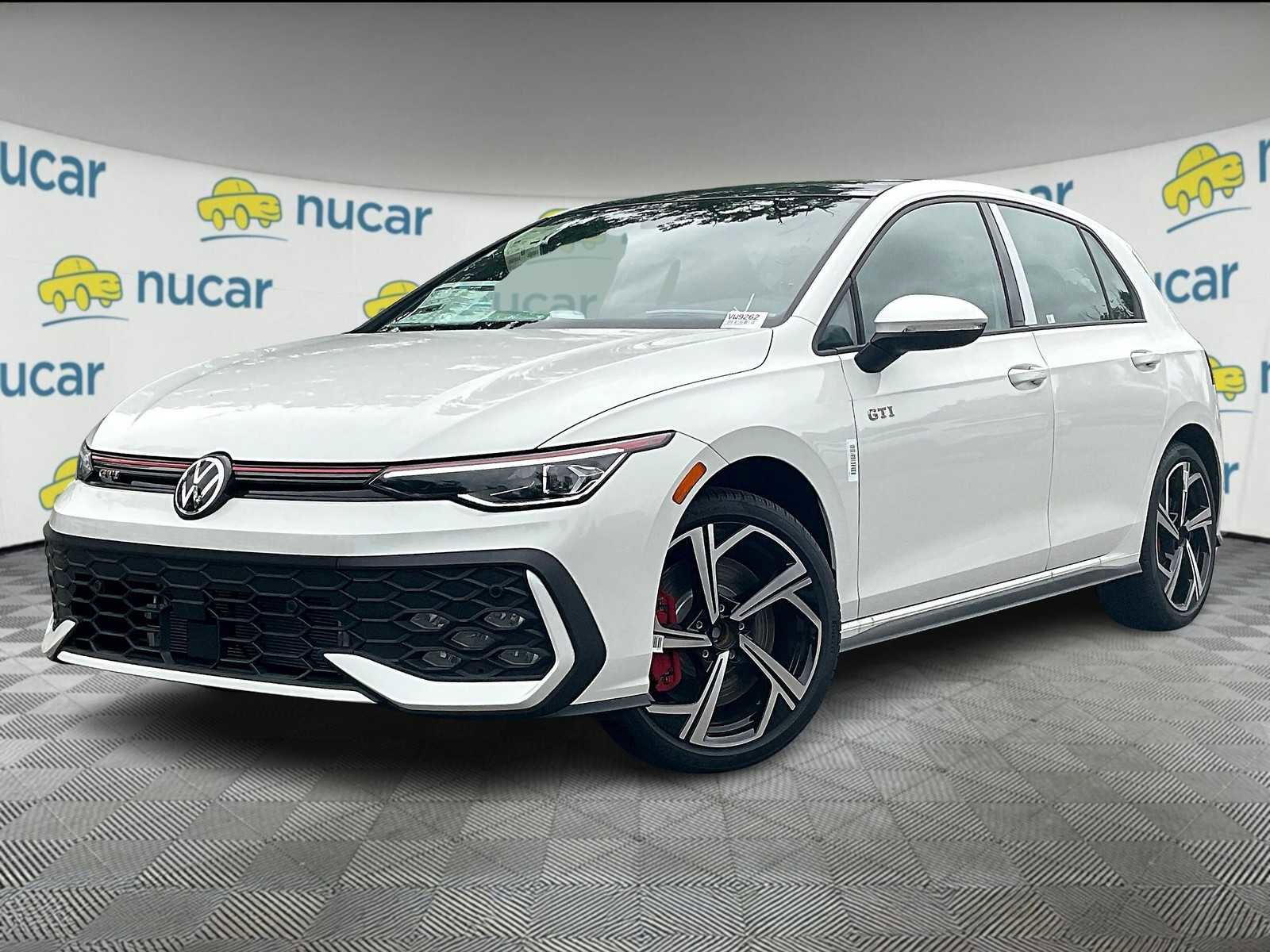 New 2025 Volkswagen GTI SE image 4