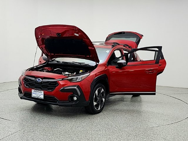 Used 2024 Subaru Crosstrek 2.5i Limited w/ Crosstrek Mirror Package AWD/4WD image 9