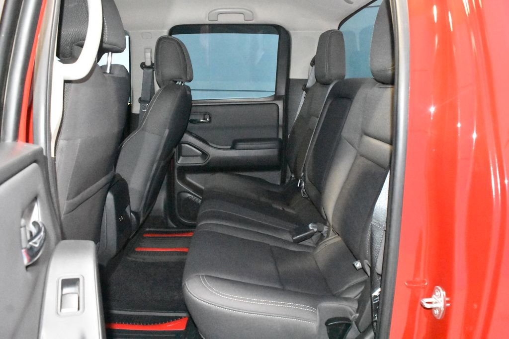 Used 2022 Nissan Frontier SV AWD/4WD image 23