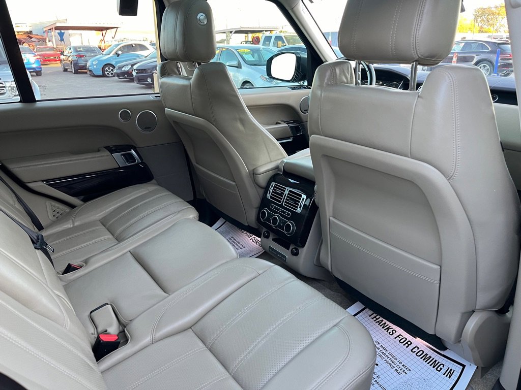 Used 2015 Land Rover Range Rover Supercharged image 15