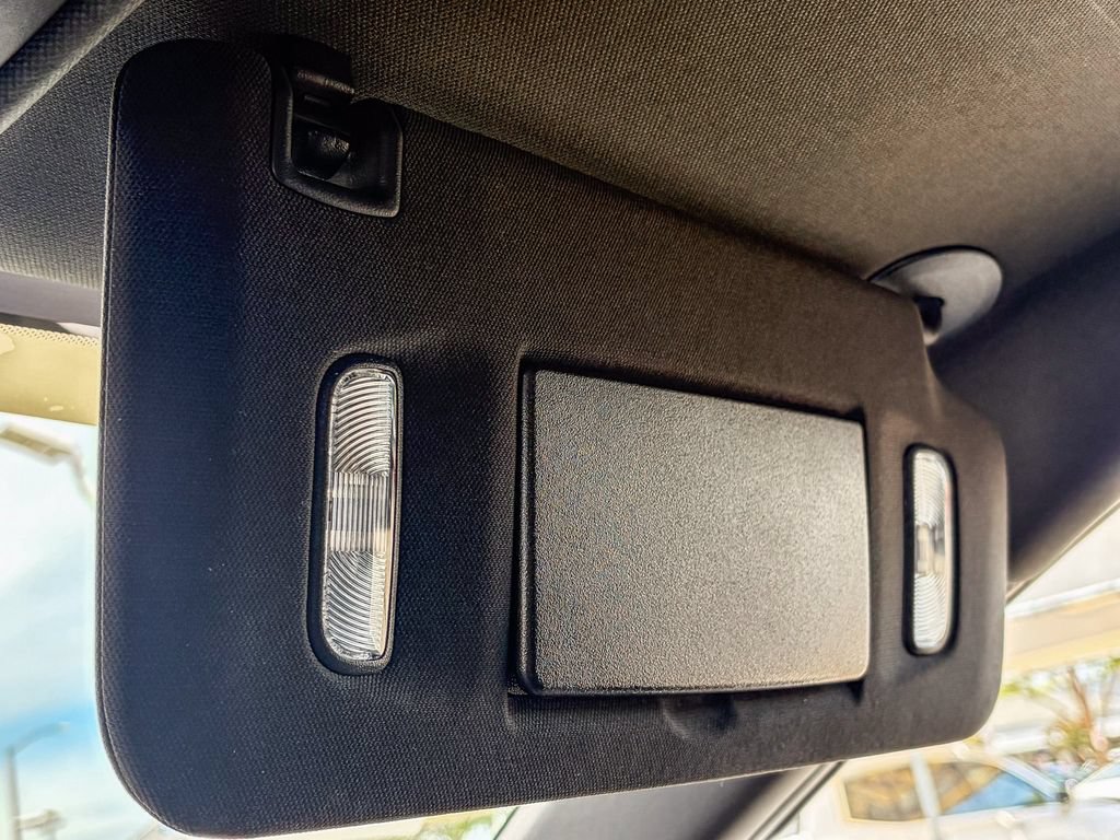 Certified 2023 Cadillac XT5 Luxury w/ LPO, Floor Liner Package FWD image 50