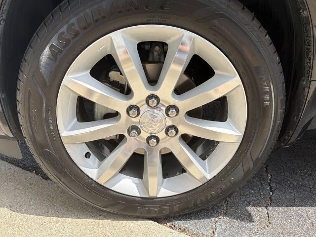 Used 2017 Buick Enclave Premium w/ Experience Buick Package FWD image 10