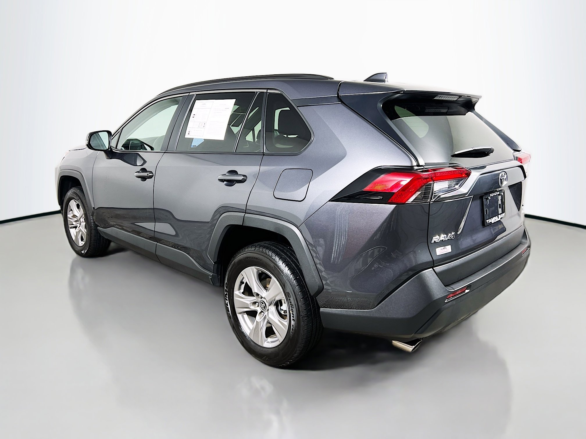 Used 2025 Toyota RAV4 XLE image 8