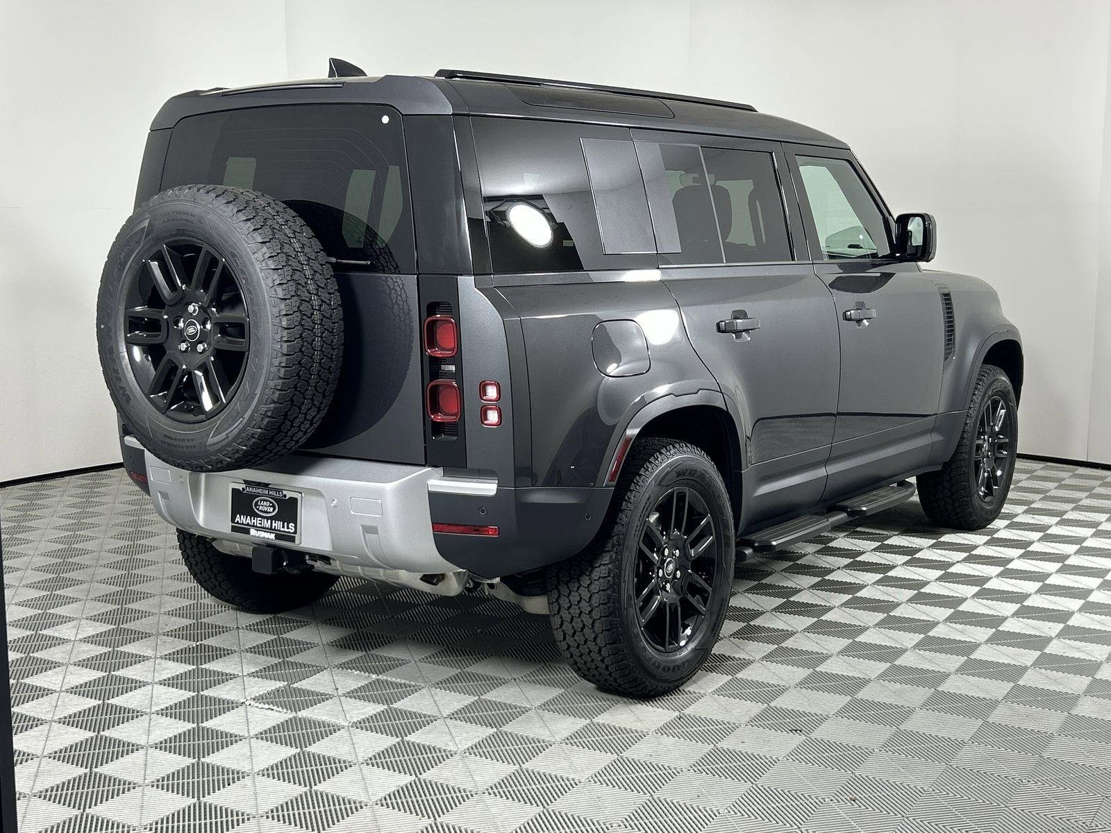 Certified 2025 Land Rover Defender 110 S image 5