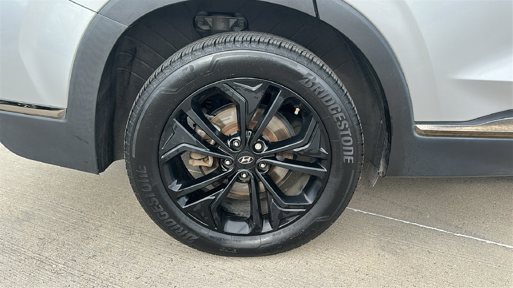 Used 2020 Hyundai Santa Fe Limited w/ Cargo Package AWD/4WD image 17