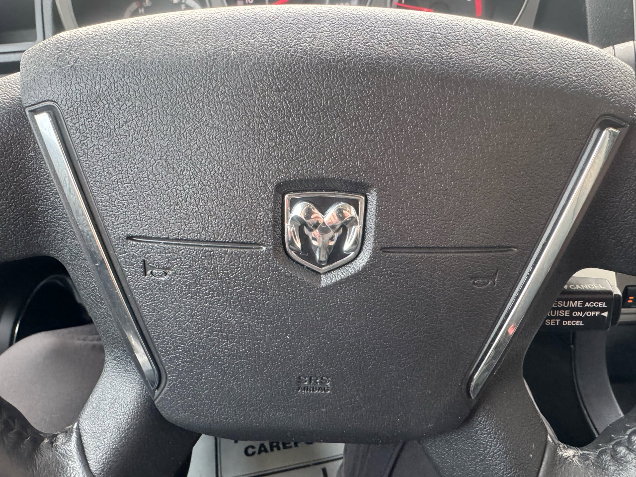 Used 2010 Dodge Avenger R/T image 18