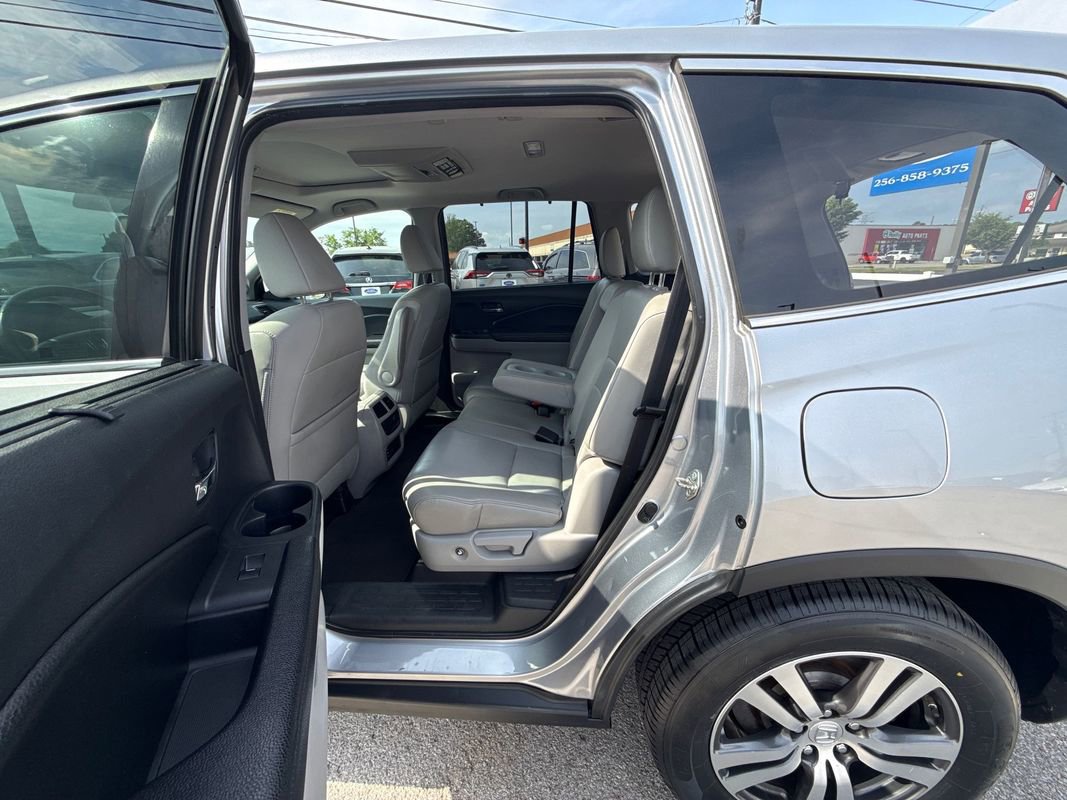 Used 2017 Honda Pilot EX-L image 12