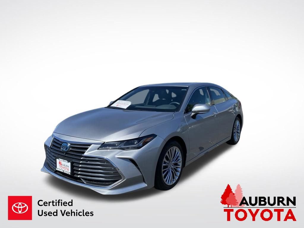 Certified 2019 Toyota Avalon Limited w/ Advanced Safety Package FWD image 4