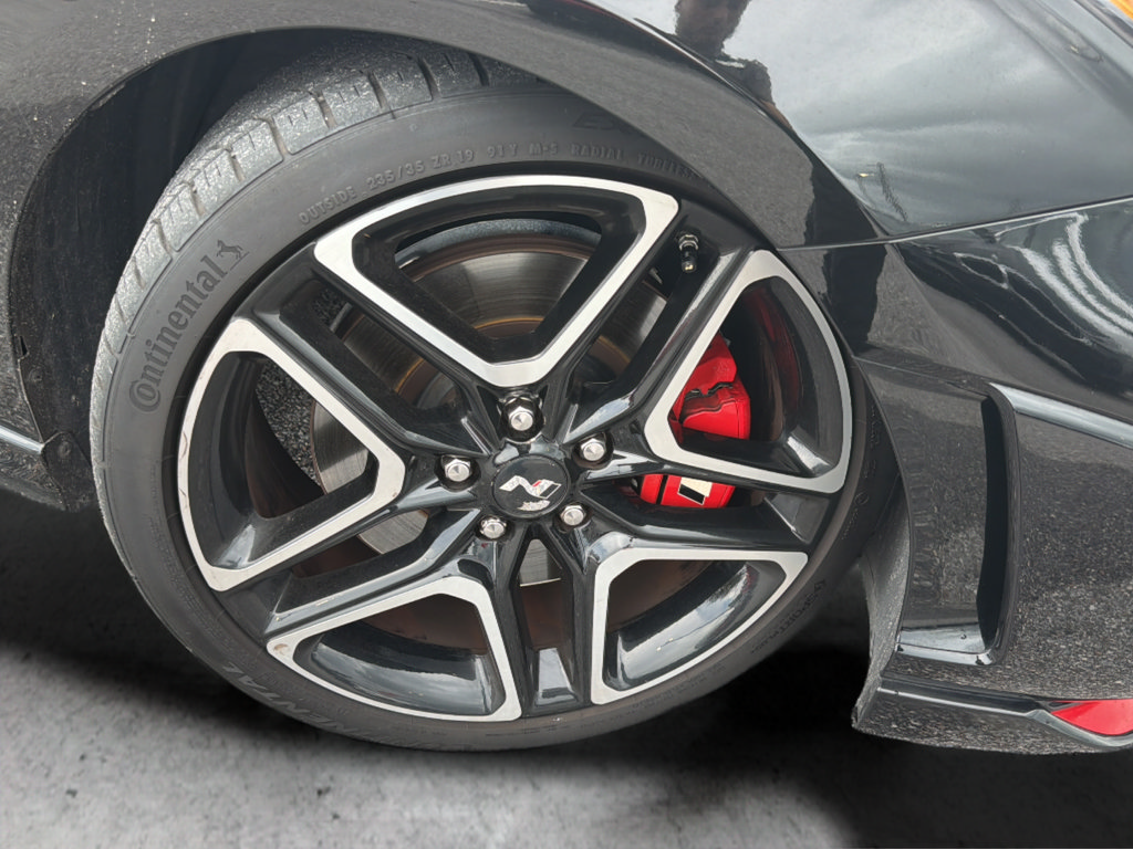 Used 2022 Hyundai Veloster N FWD image 44