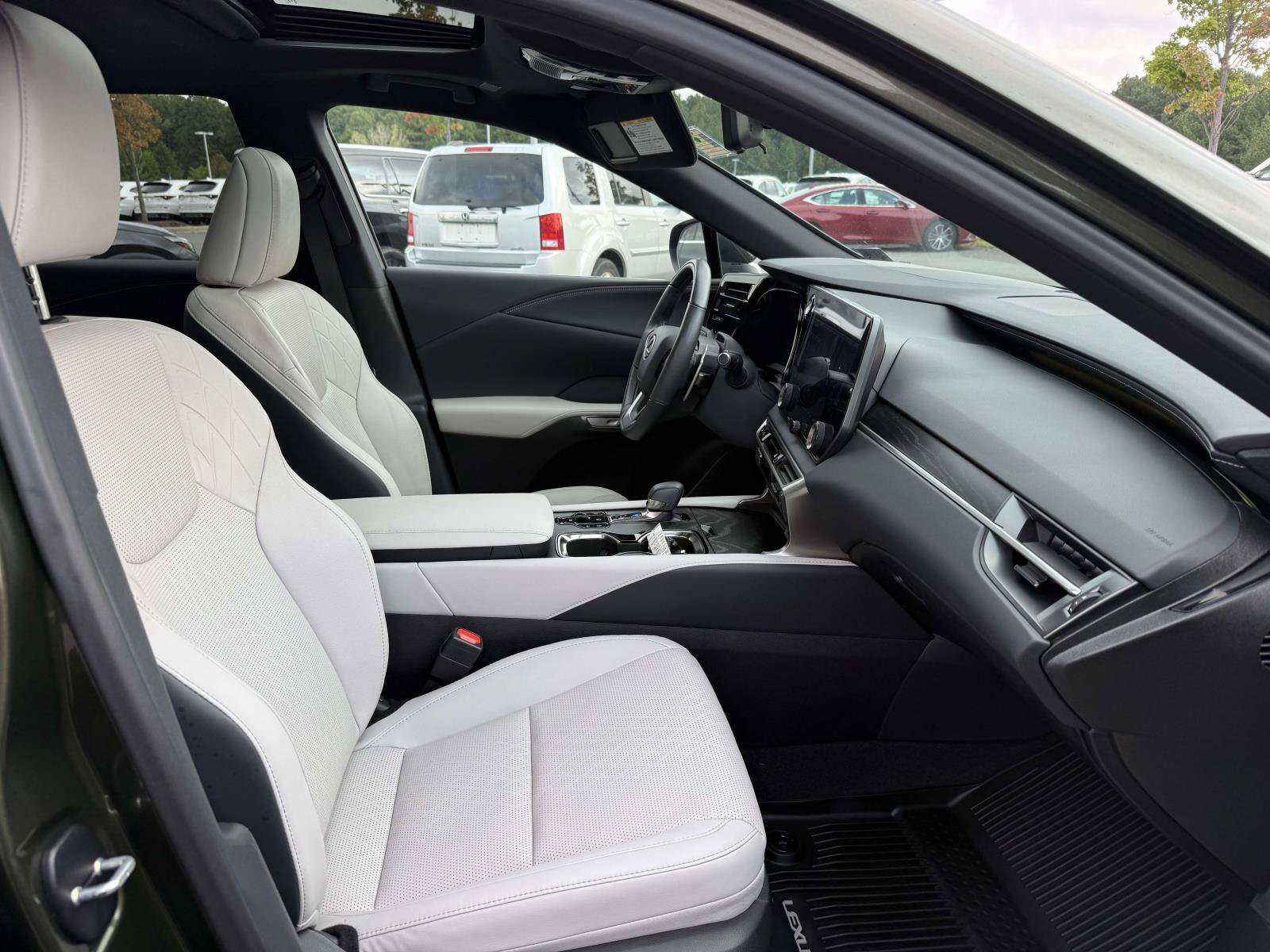 Used 2025 Lexus RX 350 Premium Plus w/ Convenience Package AWD/4WD image 14