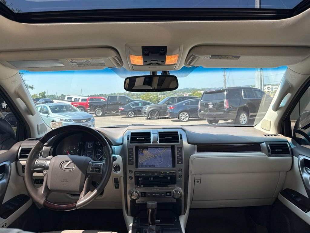 Used 2017 Lexus GX 460 Premium AWD/4WD image 20