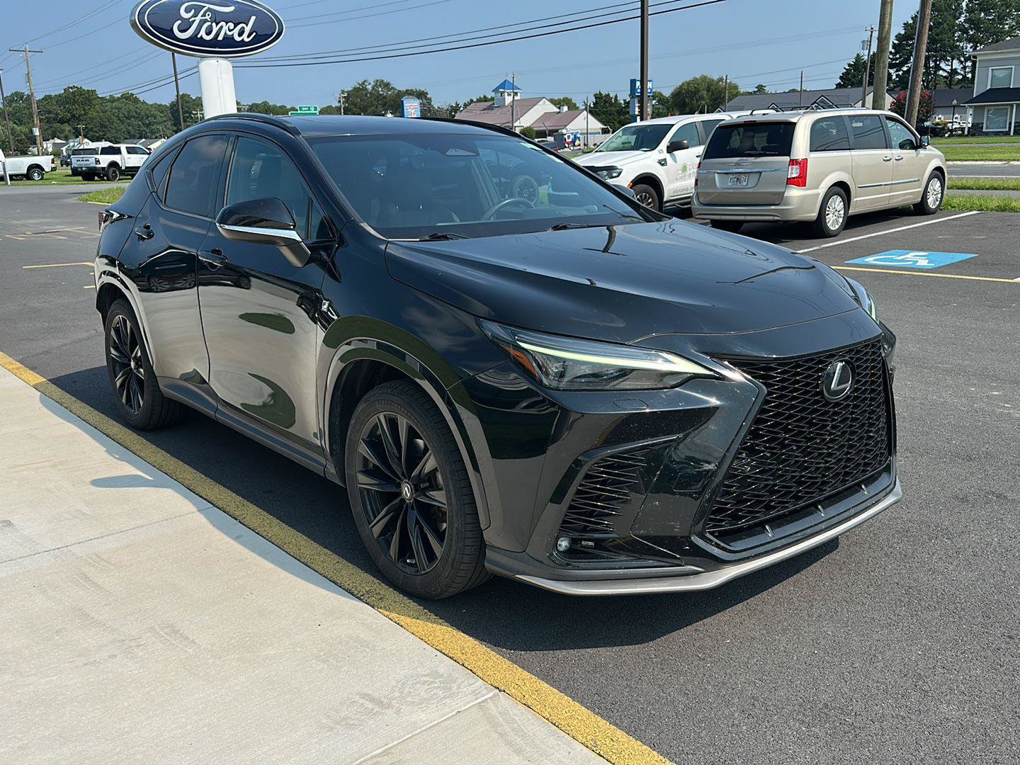 Used 2022 Lexus NX 350 F Sport w/ F Sport Cold Package AWD/4WD image 3