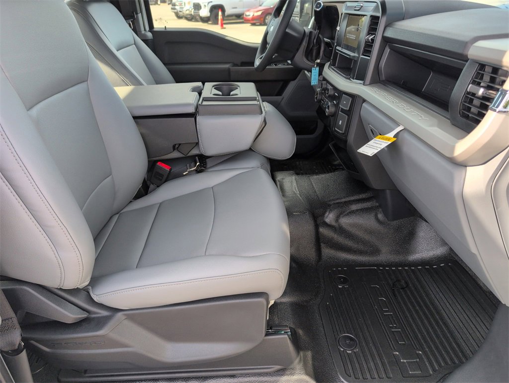 New 2026 Ford F250 XL image 25