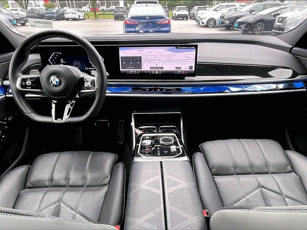 Used 2026 BMW 740i xDrive AWD/4WD image 21