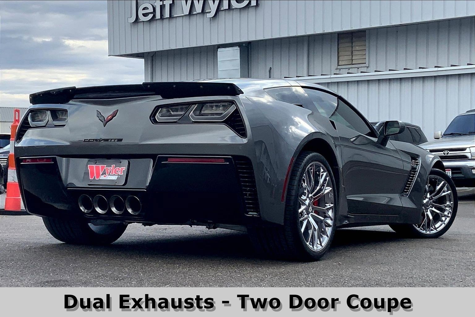 Used 2016 Chevrolet Corvette Z06 w/ 3LZ Preferred Equipment Group image 14
