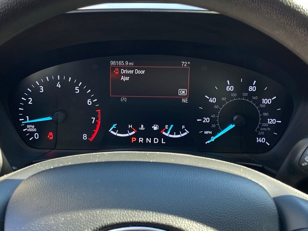 Used 2020 Ford Escape SE image 16