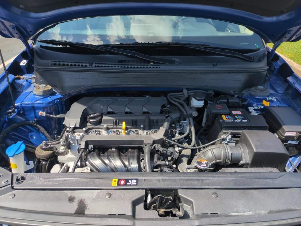 Used 2025 Hyundai Venue SEL FWD image 34