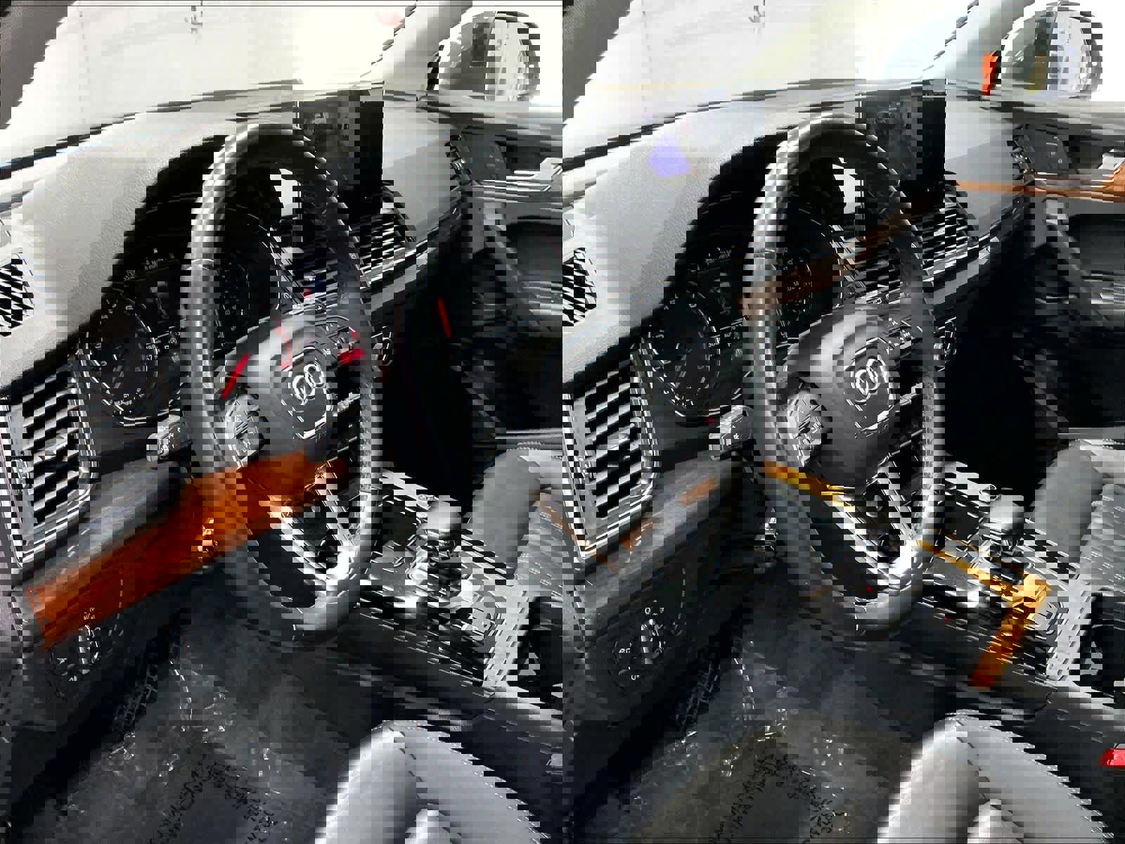 Used 2023 Audi Q5 2.0T Premium w/ Convenience Package image 16