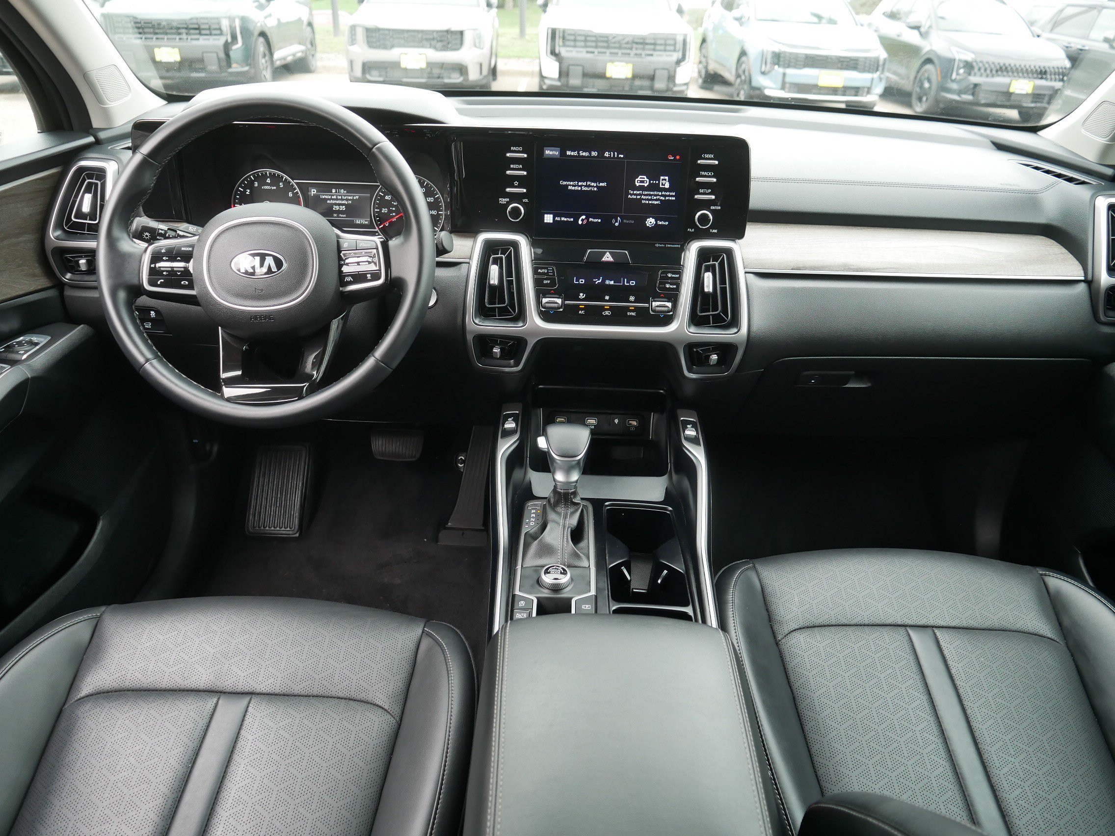Certified 2021 Kia Sorento EX FWD image 10