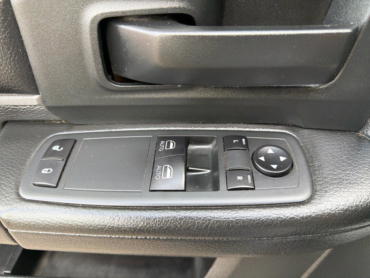 Used 2020 RAM 5500 Tradesman image 11