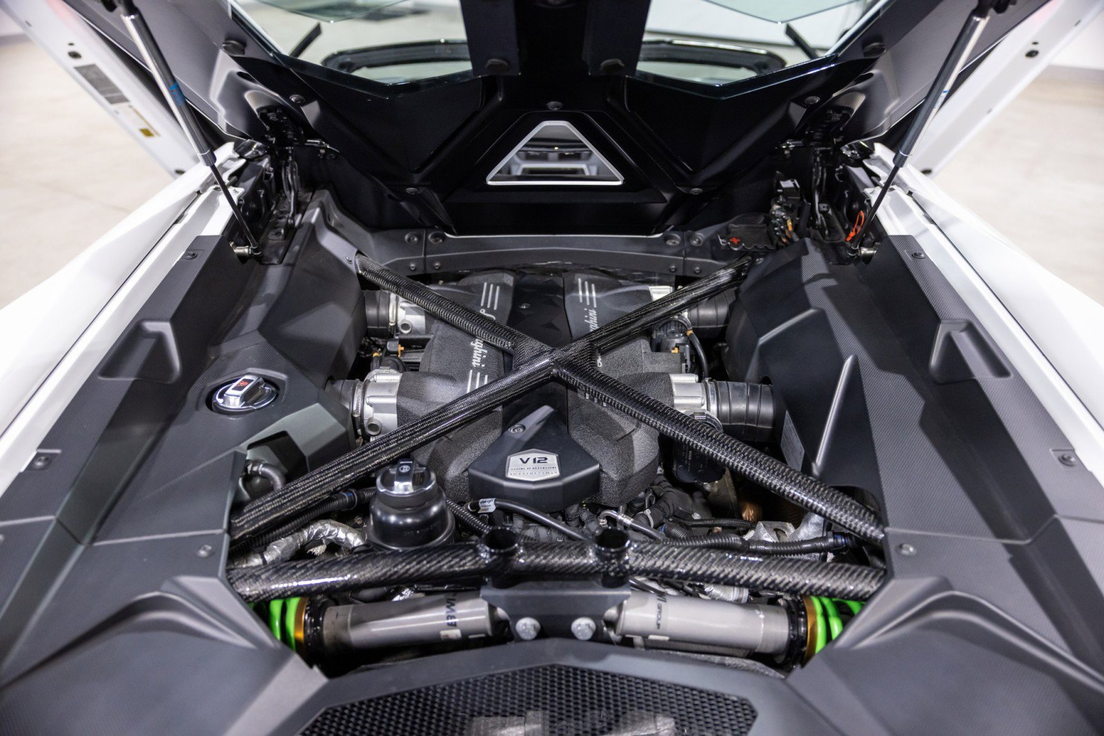 Used 2019 Lamborghini Aventador S image 65