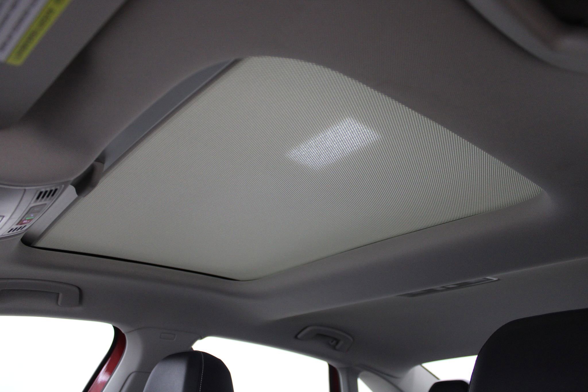 Used 2023 Volkswagen Jetta SE image 38