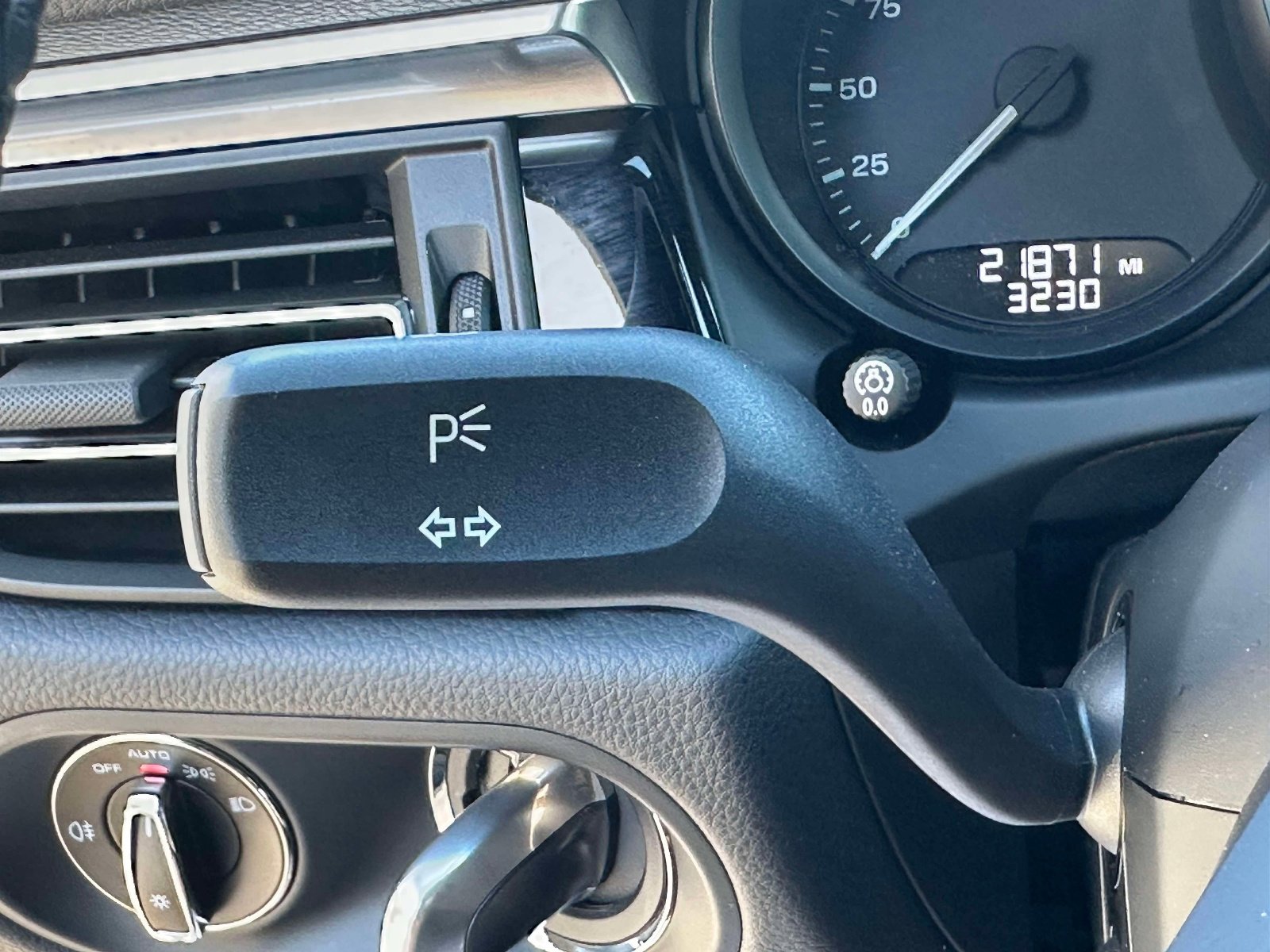 Used 2022 Porsche Macan S image 18