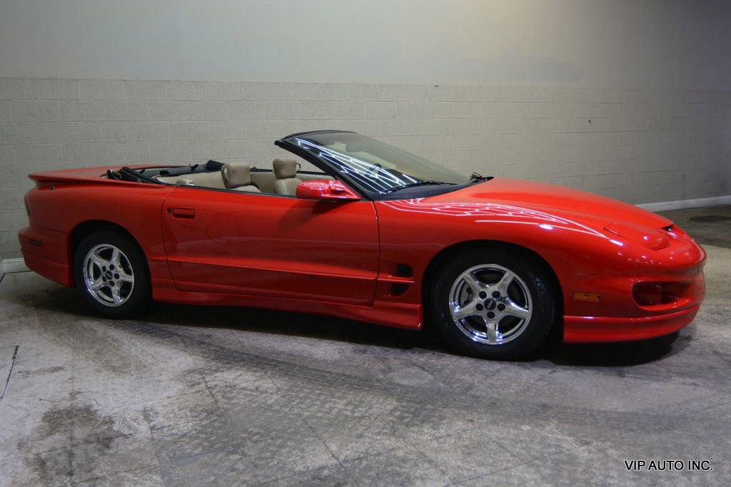 Used 2002 Pontiac Firebird Convertible w/ Sport Appearance Pkg image 31