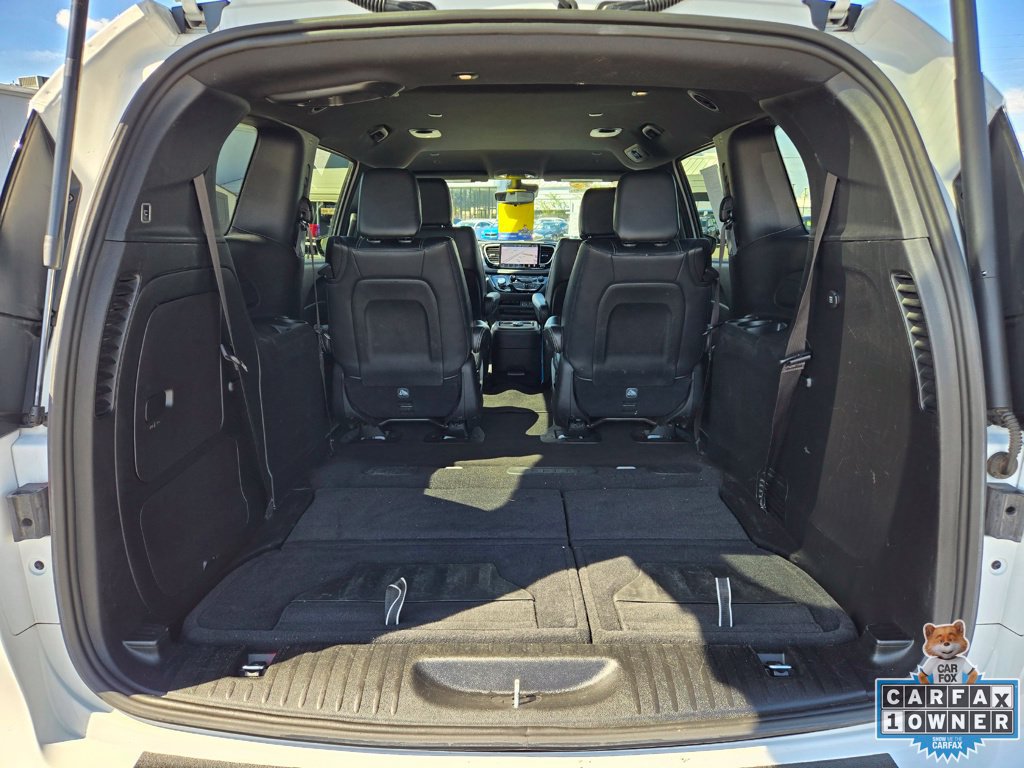 Used 2024 Chrysler Pacifica Limited FWD image 22