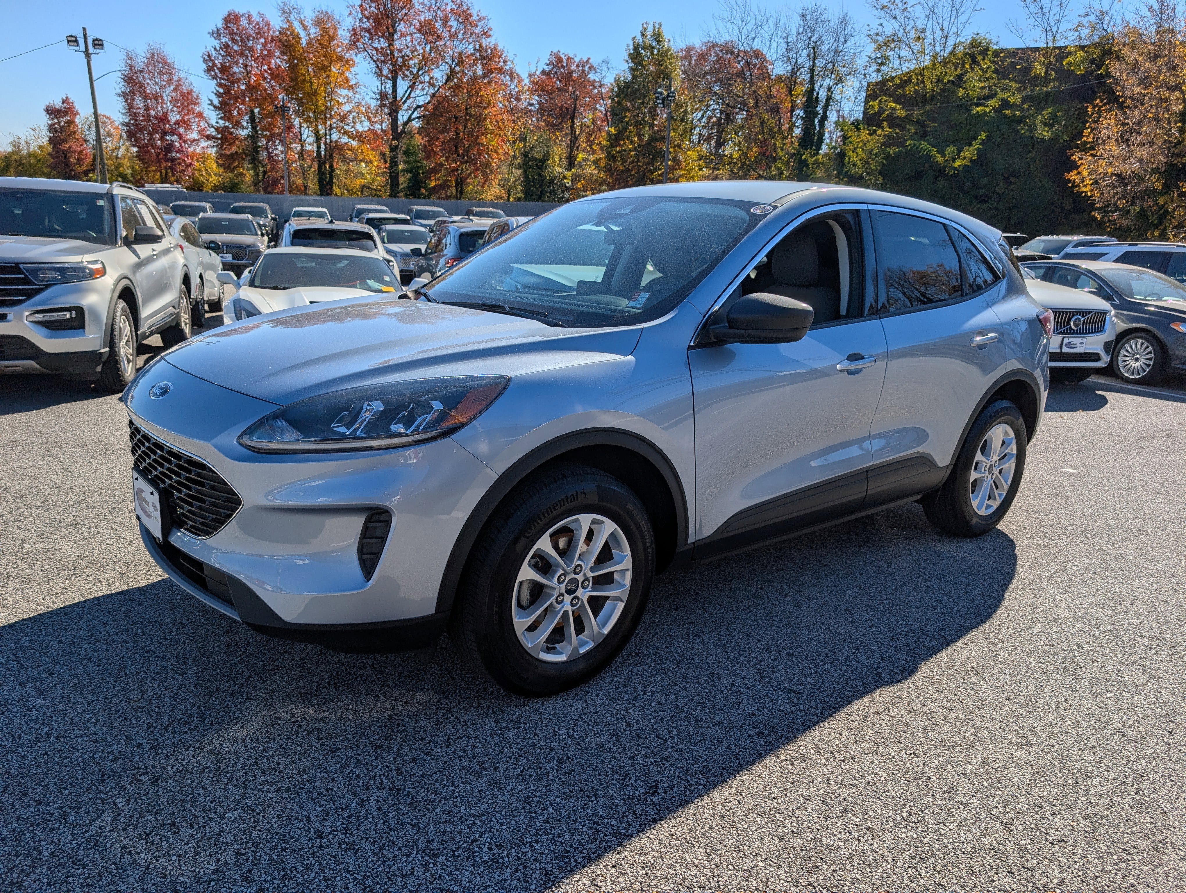Certified 2022 Ford Escape SE w/ Convenience Package image 2