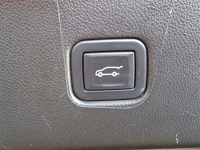 Used 2022 Chevrolet Blazer RS w/ Enhanced Convenience Package image 31