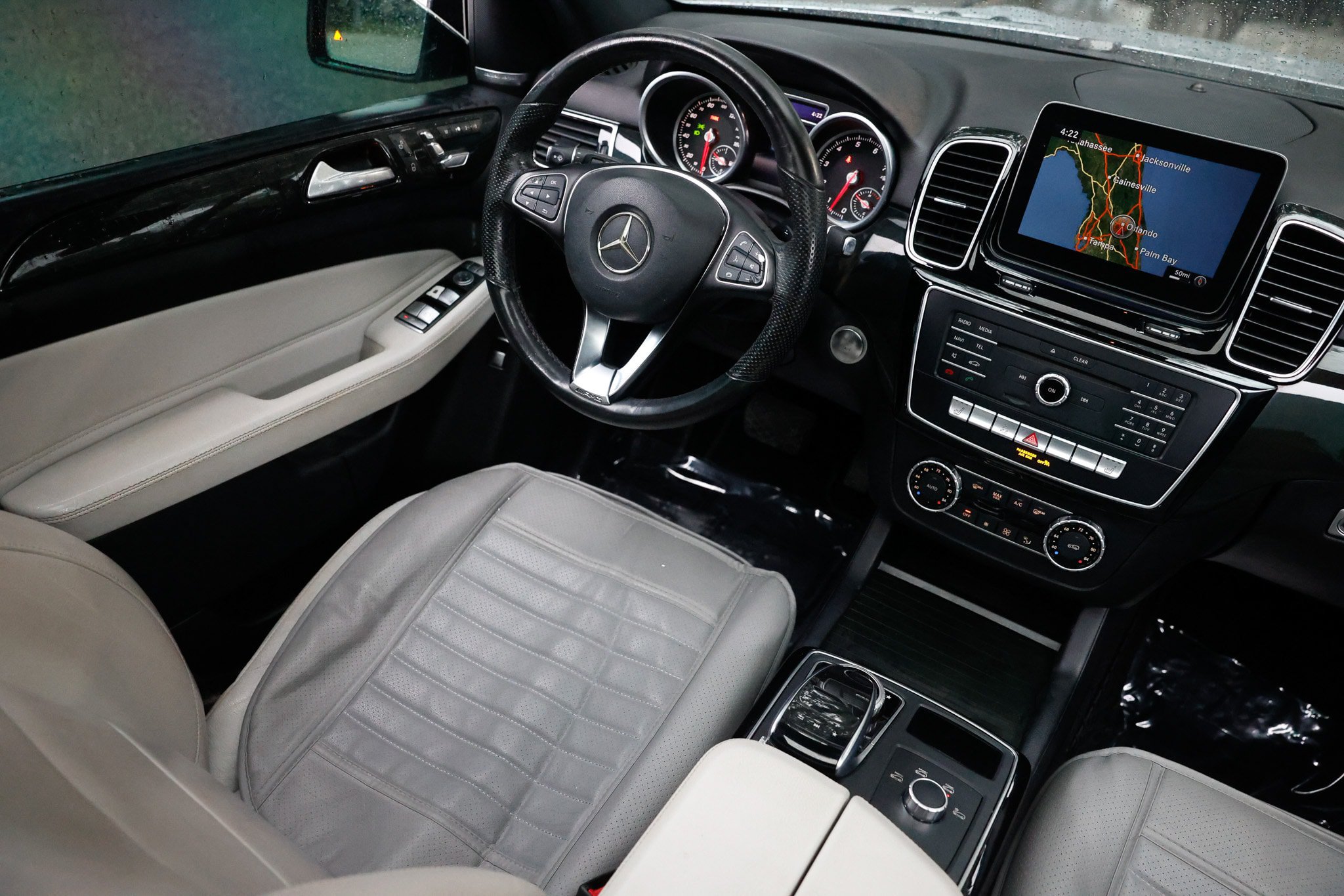 Used 2017 Mercedes-Benz GLE 350 image 27