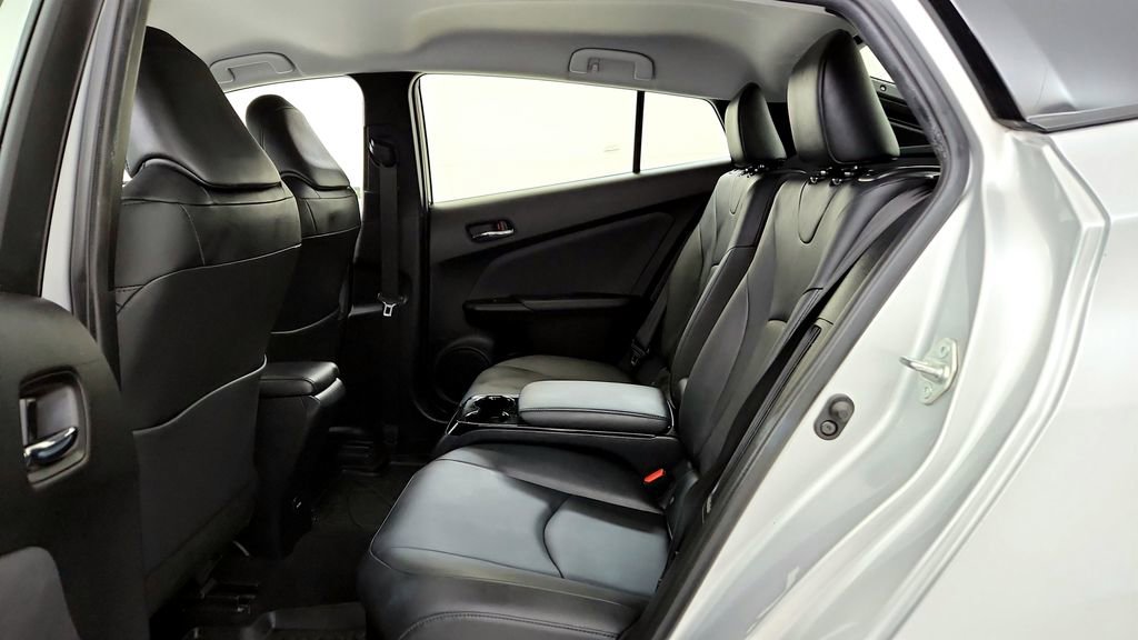 Certified 2018 Toyota Prius Prime Premium FWD image 21