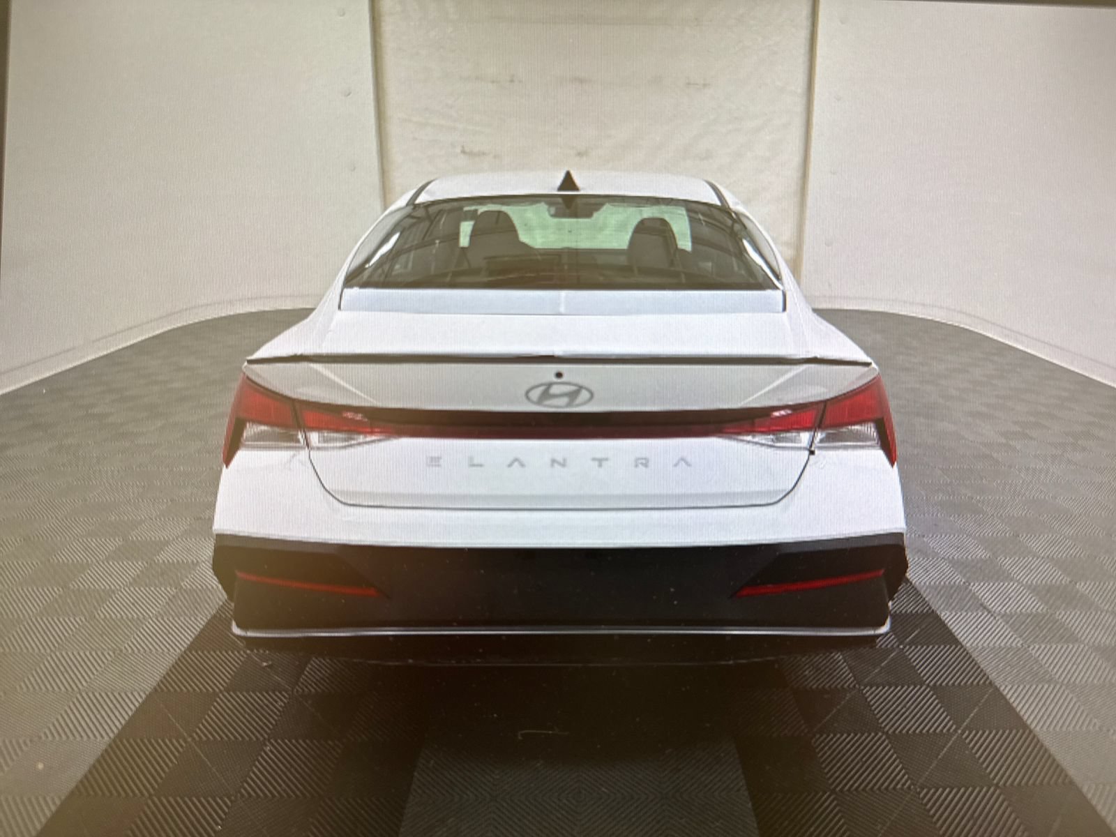 Used 2026 Hyundai Elantra Sport FWD image 13