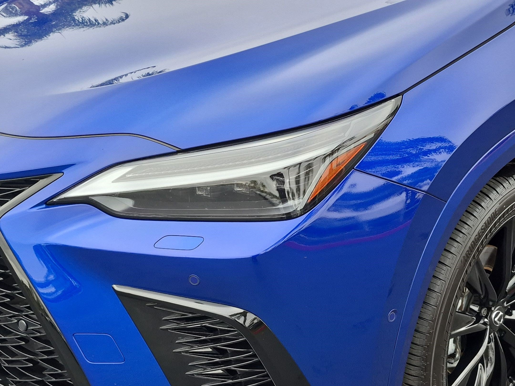 Used 2025 Lexus NX 450h+ F Sport w/ Accessory Package (2T) AWD/4WD image 6