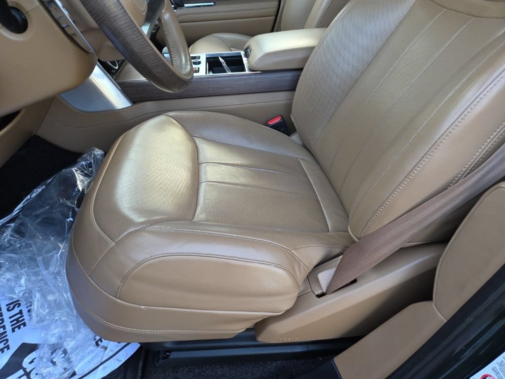 Certified 2023 Land Rover Range Rover SE AWD/4WD image 10