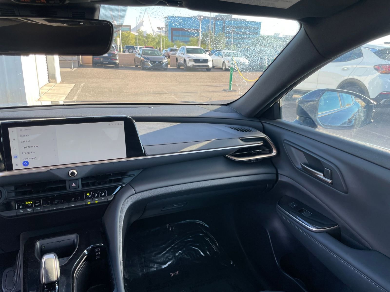 Used 2025 Toyota Crown XLE image 35