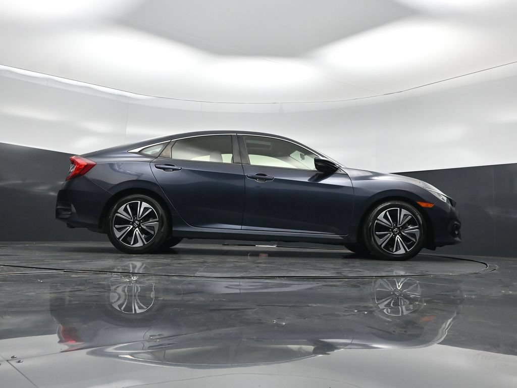 Used 2018 Honda Civic EX-T image 39