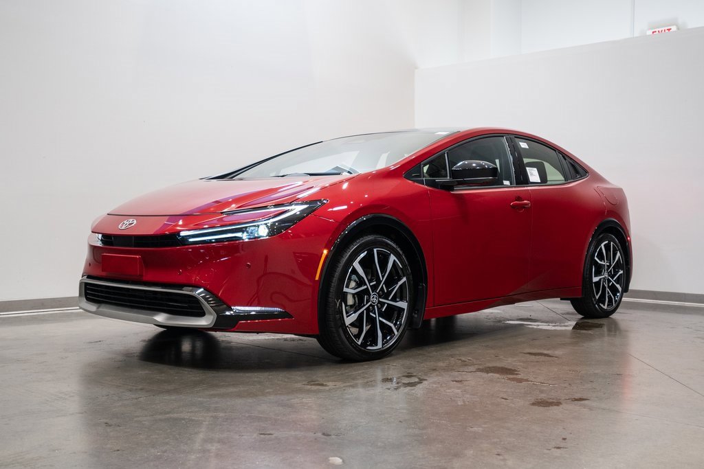 New 2026 Toyota Prius Plug-In Hybrid image 3