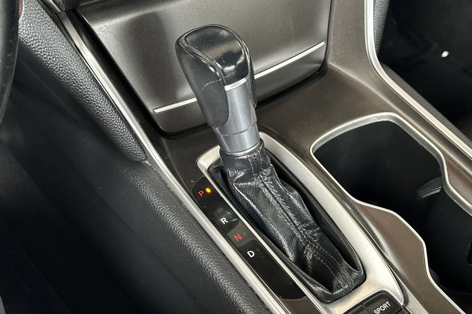 Used 2022 Honda Accord Sport image 27
