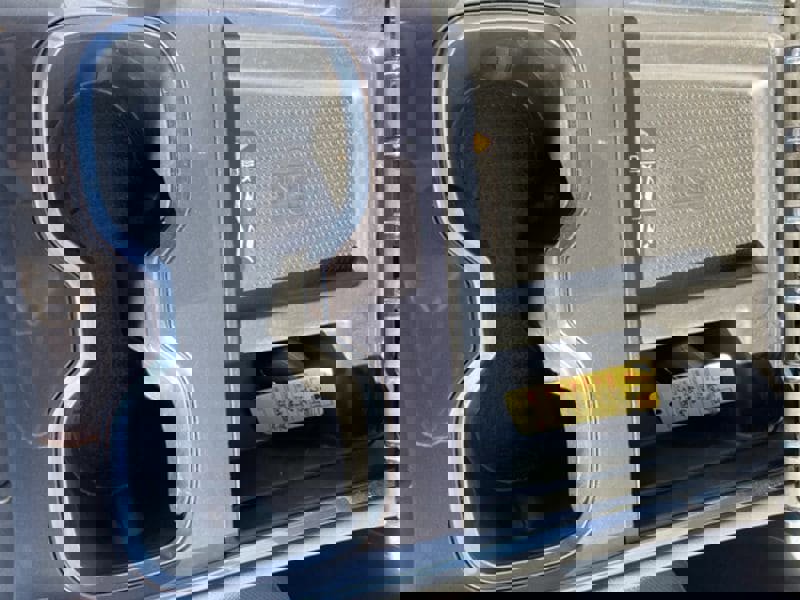 Used 2025 GMC Acadia Elevation image 36