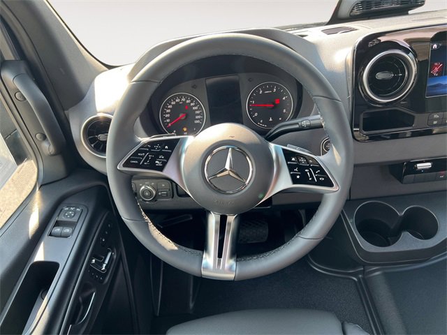 New 2025 Mercedes-Benz Sprinter 2500 image 12