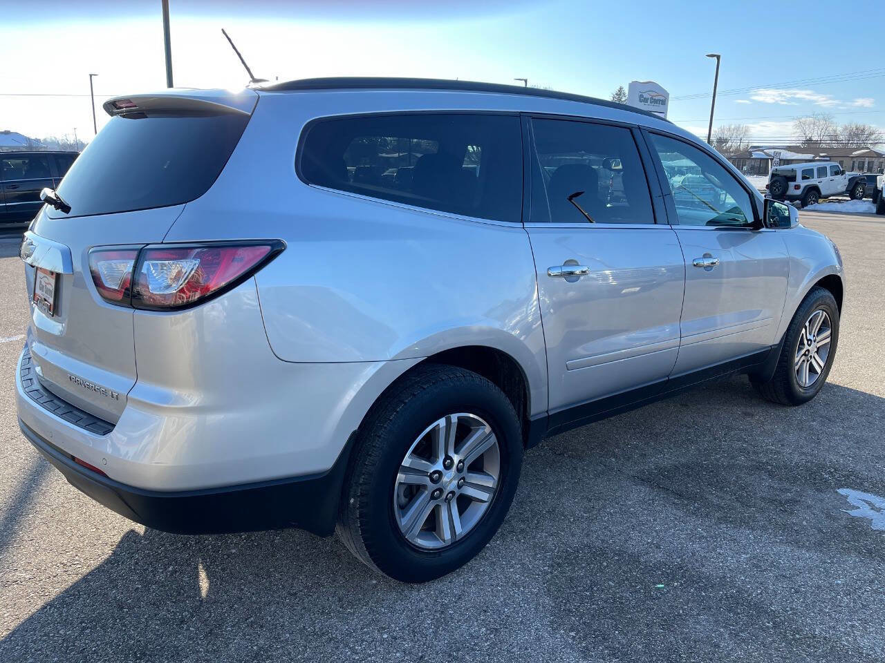 Used 2015 Chevrolet Traverse LT image 5
