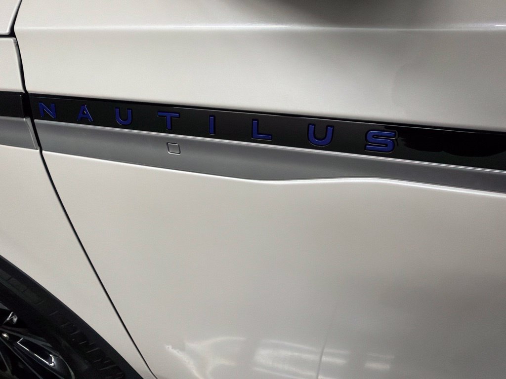 Used 2026 Lincoln Nautilus Premier w/ Equipment Group 102A AWD/4WD image 42