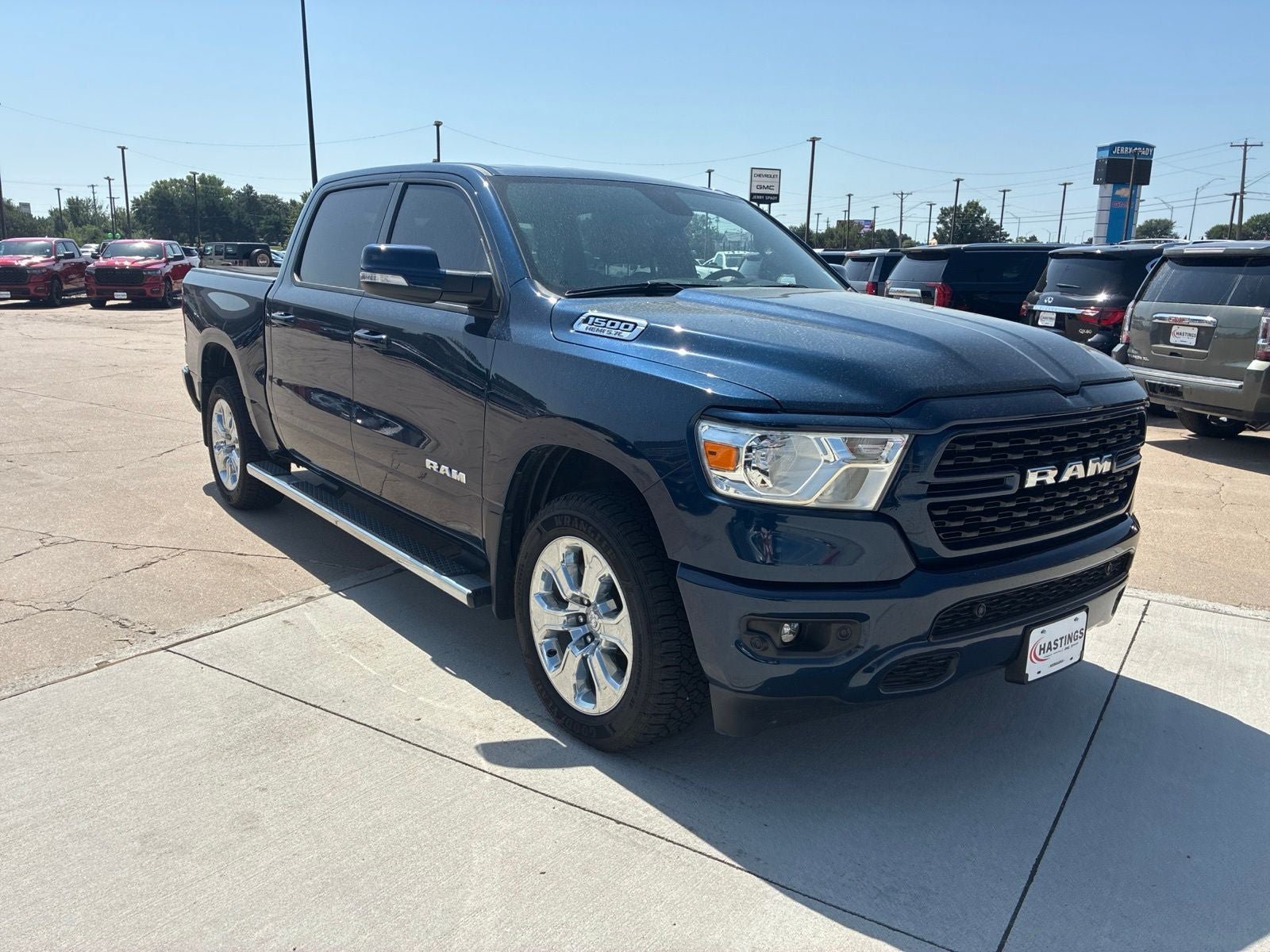 Used 2022 RAM 1500 Big Horn AWD/4WD image 9