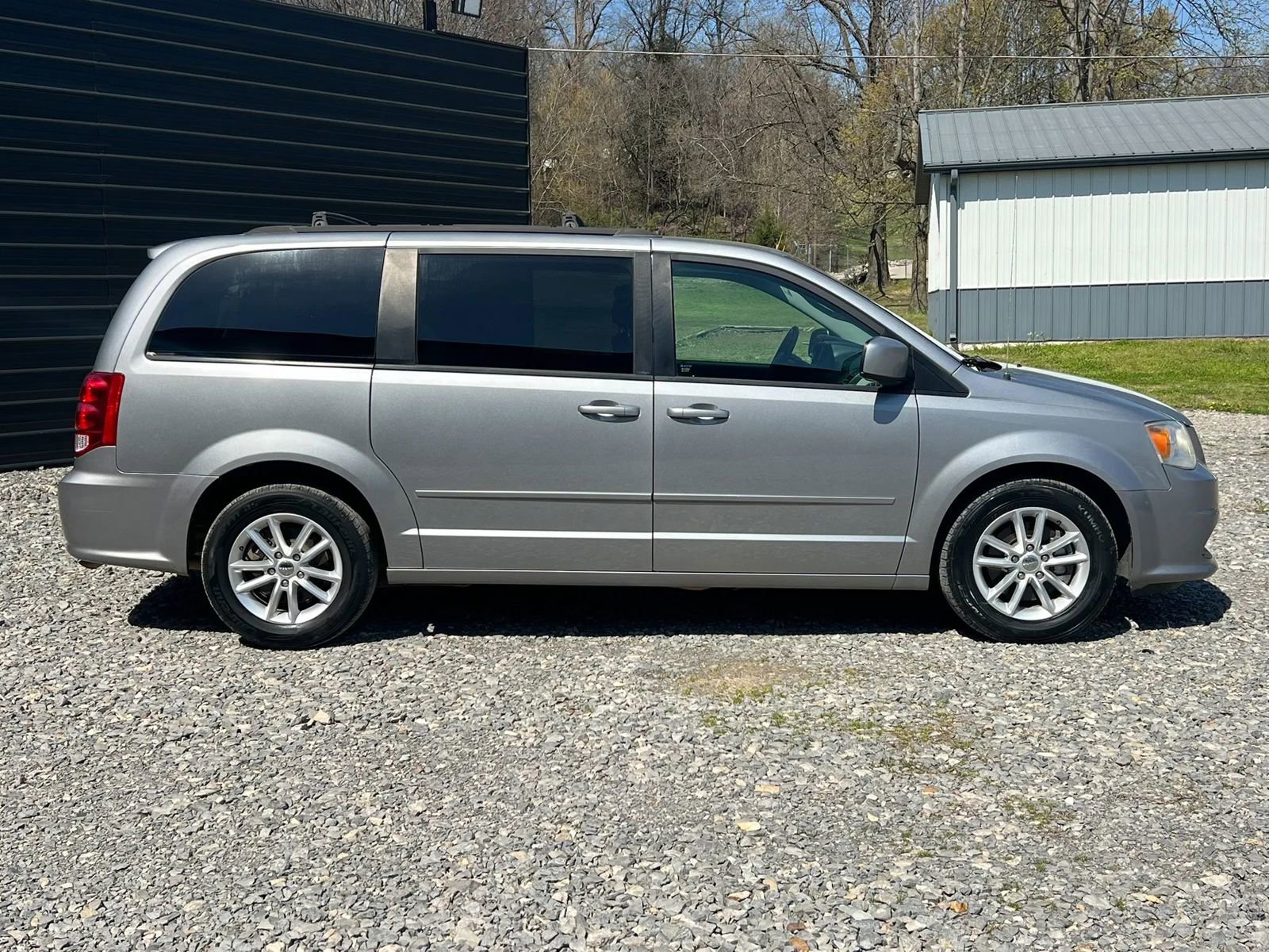 Used 2014 Dodge Grand Caravan SXT FWD image 6
