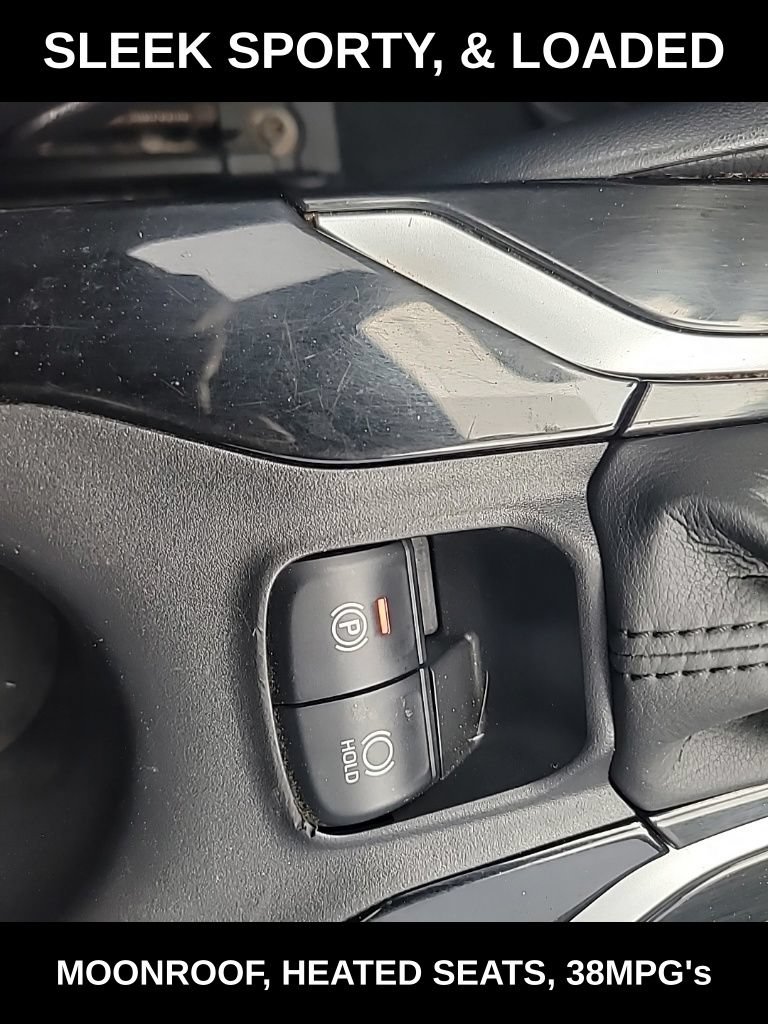 Used 2021 Toyota Corolla XSE FWD image 20