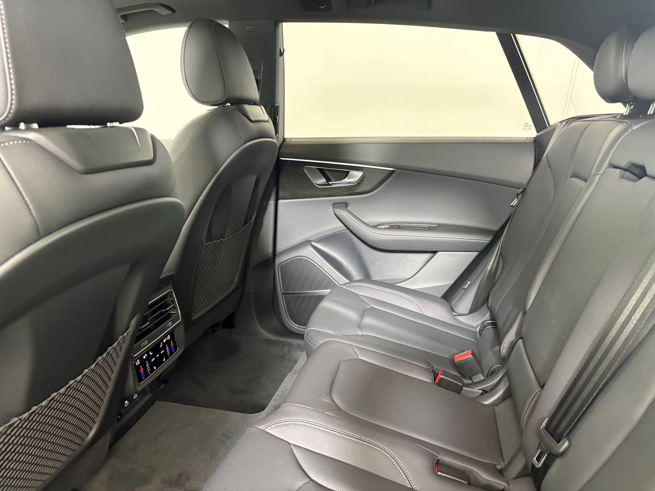 New 2026 Audi Q8 Premium Plus image 24