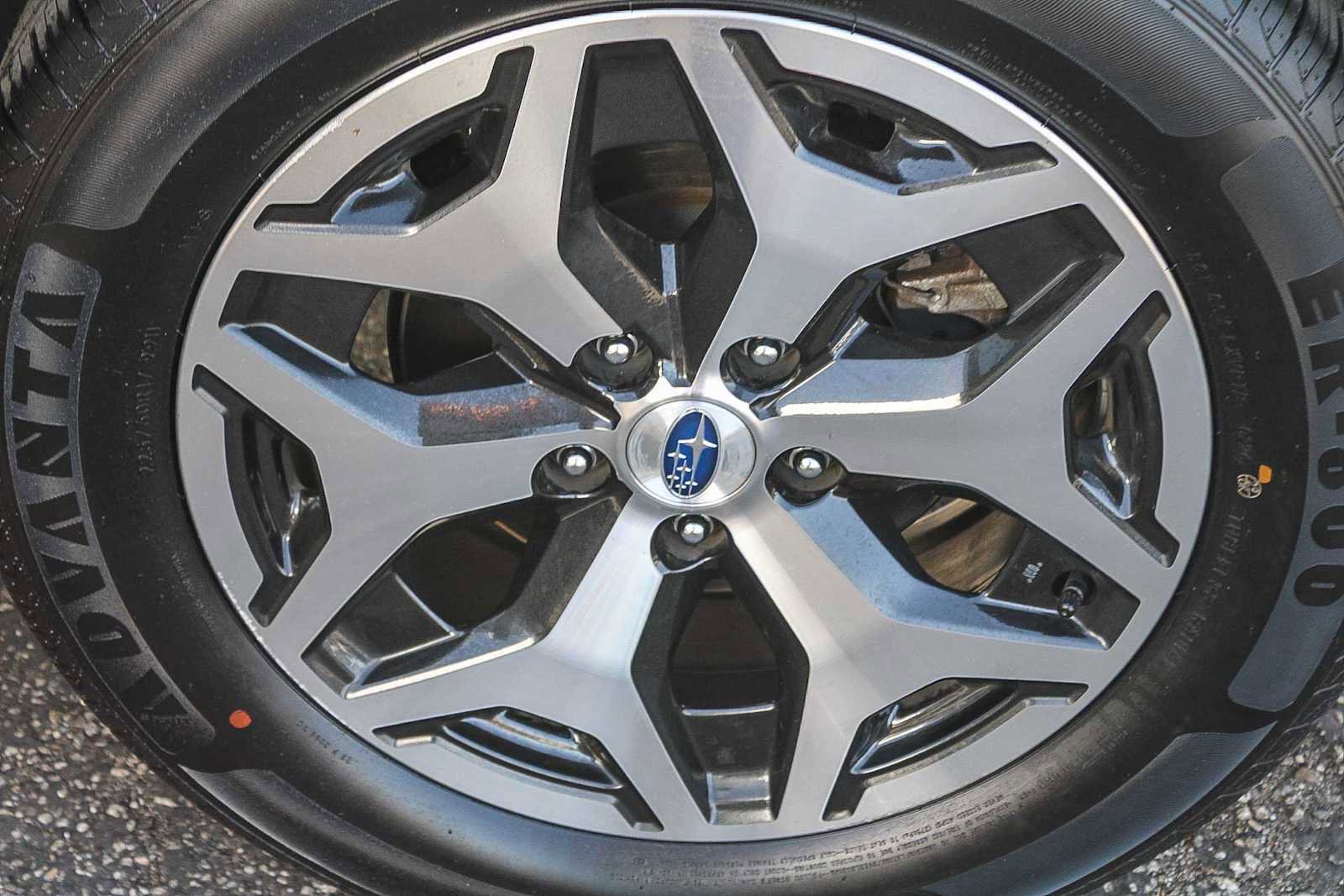 Certified 2023 Subaru Forester Premium AWD/4WD image 11